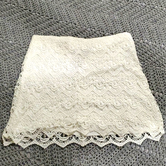 Forever 21 Mini Skirt - Picture 1 of 3